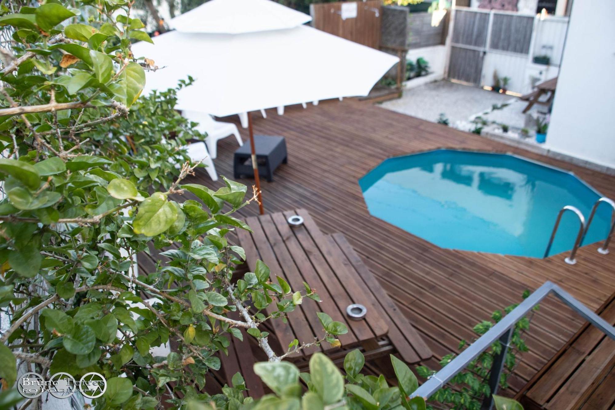 The Shed Surf Lodge Costa de Caparica Exteriör bild